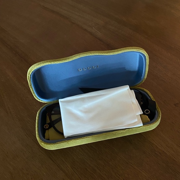 Brand New Gucci Glasses GG1079O-001 
Havana 003 - Picture 5 of 5